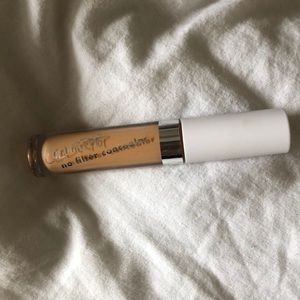 Colourpop no filter concealer